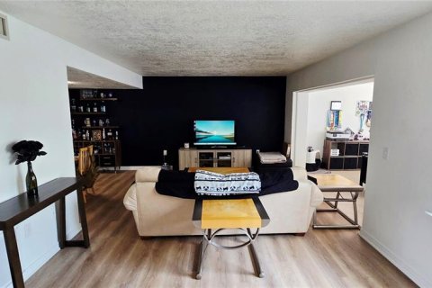 Adosado en venta en Fern Park, Florida, 2 dormitorios, 145.3 m2 № 1747236 - foto 5