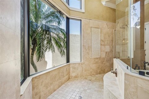 Villa ou maison à vendre à Thonotosassa, Floride: 5 chambres, 659.42 m2 № 2423926 - photo 23