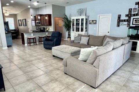 Casa en venta en New Smyrna Beach, Florida, 3 dormitorios, 181.35 m2 № 1911448 - foto 5