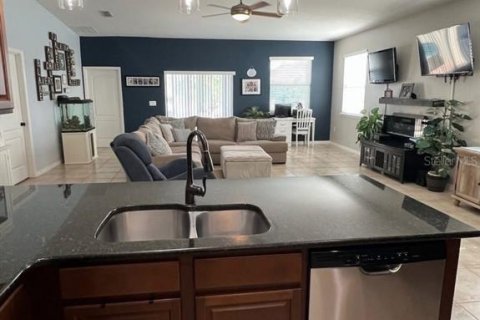 Casa en venta en New Smyrna Beach, Florida, 3 dormitorios, 181.35 m2 № 1911448 - foto 10