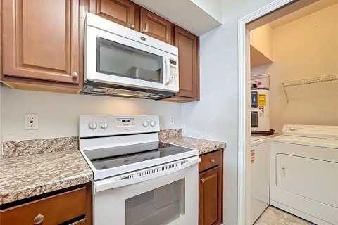 Copropriété à louer à Orlando, Floride: 1 chambre, 67.26 m2 № 2398787 - photo 17