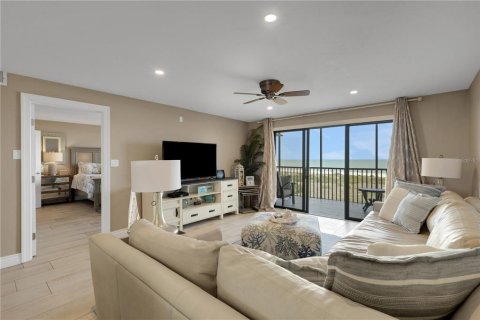 Copropriété à vendre à Sarasota, Floride: 2 chambres, 122.26 m2 № 2412672 - photo 17