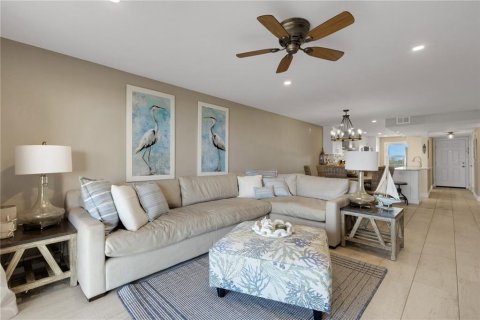 Copropriété à vendre à Sarasota, Floride: 2 chambres, 122.26 m2 № 2412672 - photo 18
