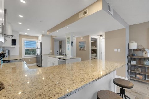 Copropriété à vendre à Sarasota, Floride: 2 chambres, 122.26 m2 № 2412672 - photo 9