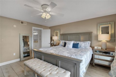 Copropriété à vendre à Sarasota, Floride: 2 chambres, 122.26 m2 № 2412672 - photo 19