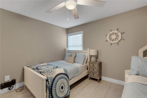 Copropriété à vendre à Sarasota, Floride: 2 chambres, 122.26 m2 № 2412672 - photo 25