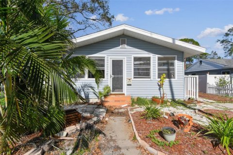 Casa en venta en Saint Petersburg, Florida, 2 dormitorios, 82.13 m2 № 1444309 - foto 2