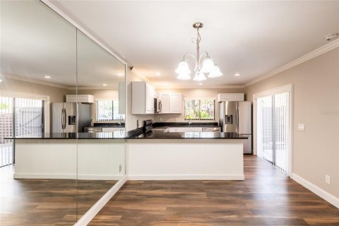 Condominio en venta en Tampa, Florida, 3 dormitorios, 137.31 m2 № 1858185 - foto 8
