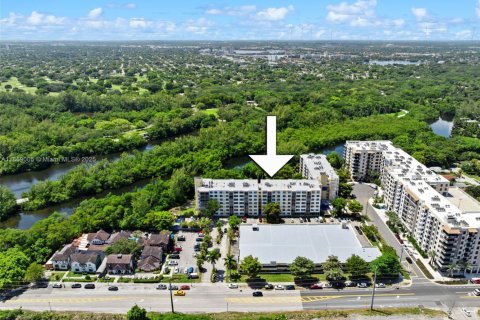 Condominio en venta en Miami, Florida, 2 dormitorios, 112.69 m2 № 1887429 - foto 27