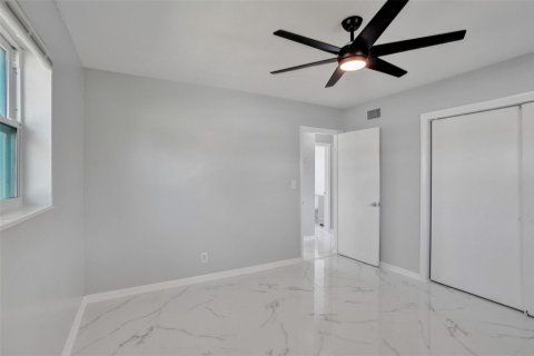 Immobilier commercial à vendre à Oakland Park, Floride: 160.35 m2 № 2260361 - photo 26