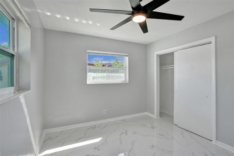 Immobilier commercial à vendre à Oakland Park, Floride: 160.35 m2 № 2260361 - photo 19