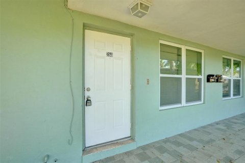 Immobilier commercial à vendre à Oakland Park, Floride: 160.35 m2 № 2260361 - photo 5