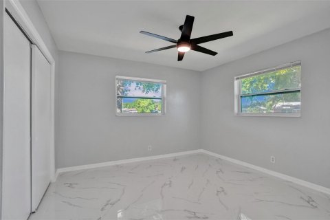 Immobilier commercial à vendre à Oakland Park, Floride: 160.35 m2 № 2260361 - photo 24