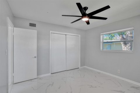 Immobilier commercial à vendre à Oakland Park, Floride: 160.35 m2 № 2260361 - photo 30