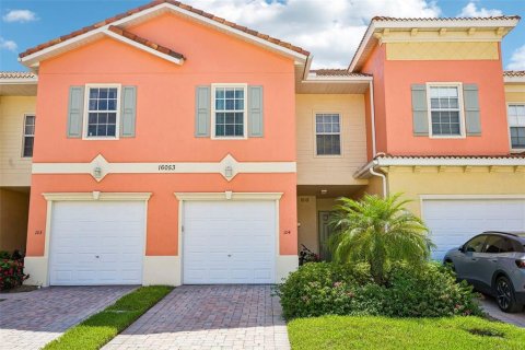 Townhouse in Fort Myers, Florida 3 bedrooms, 168.99 sq.m. № 2394047 - photo 20