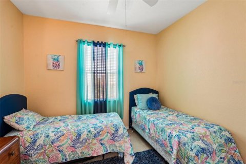 Townhouse in Fort Myers, Florida 3 bedrooms, 168.99 sq.m. № 2394047 - photo 13