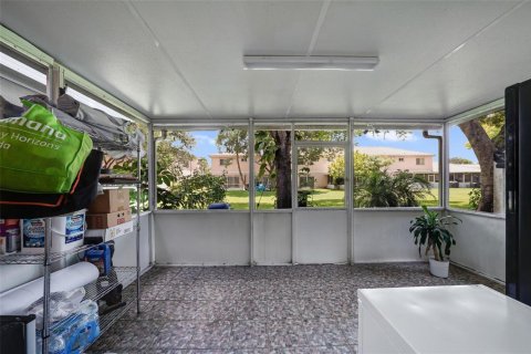 Townhouse in Pembroke Pines, Florida 3 bedrooms, 126.44 sq.m. № 2086869 - photo 26