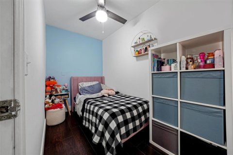 Townhouse in Pembroke Pines, Florida 3 bedrooms, 126.44 sq.m. № 2086869 - photo 13