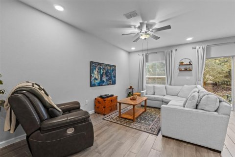 Townhouse in Oviedo, Florida 3 bedrooms, 145.76 sq.m. № 1872994 - photo 12