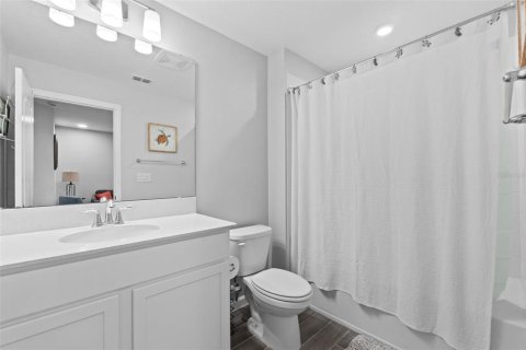 Townhouse in Oviedo, Florida 3 bedrooms, 145.76 sq.m. № 1872994 - photo 15