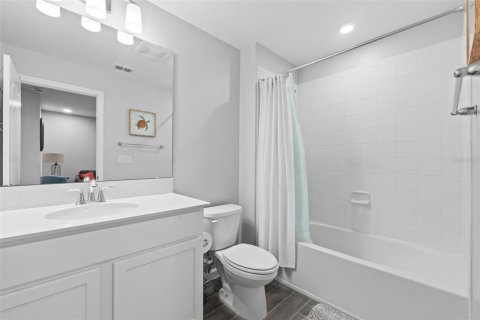 Townhouse in Oviedo, Florida 3 bedrooms, 145.76 sq.m. № 1872994 - photo 14