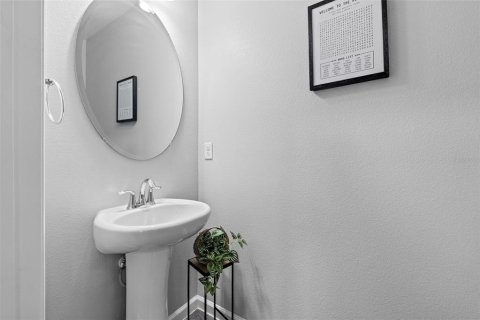 Townhouse in Oviedo, Florida 3 bedrooms, 145.76 sq.m. № 1872994 - photo 29