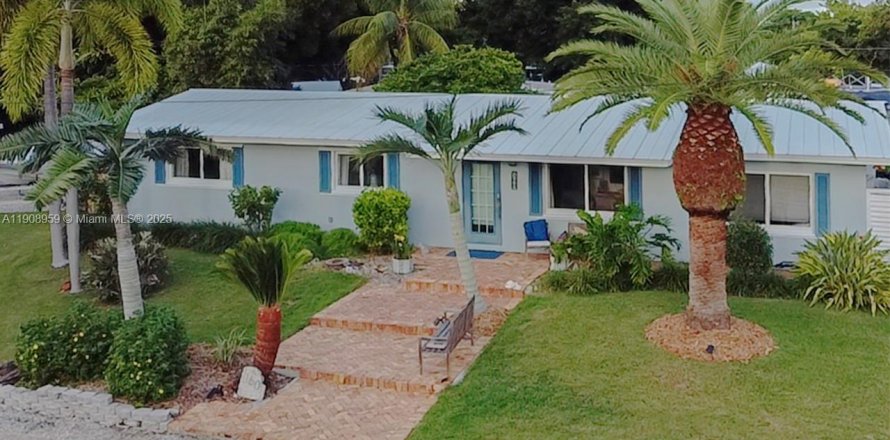 Villa ou maison à Tavernier, Floride 3 chambres, 180.51 m2 № 1970334