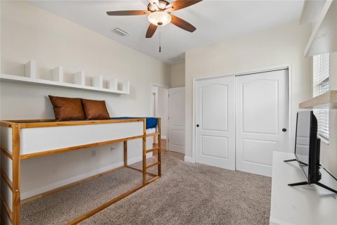 Casa en alquiler en Tampa, Florida, 5 dormitorios, 238.76 m2 № 2284041 - foto 19