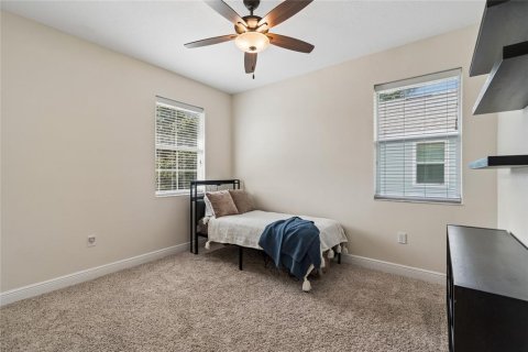 Casa en alquiler en Tampa, Florida, 5 dormitorios, 238.76 m2 № 2284041 - foto 17
