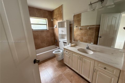 Villa ou maison à louer à Coral Springs, Floride: 3 chambres, 167.78 m2 № 1946479 - photo 9