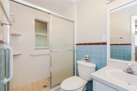 Casa en alquiler en Tampa, Florida, 3 dormitorios, 171.68 m2 № 1905909 - foto 10