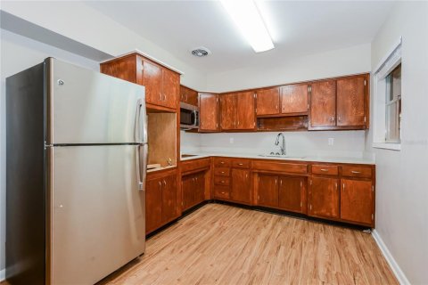 Casa en alquiler en Tampa, Florida, 3 dormitorios, 171.68 m2 № 1905909 - foto 5