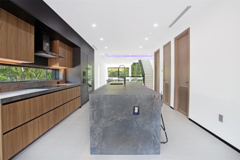 Villa ou maison à louer à Miami, Floride: 3 chambres, 276.85 m2 № 2059640 - photo 25