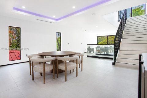 Villa ou maison à louer à Miami, Floride: 3 chambres, 276.85 m2 № 2059640 - photo 10