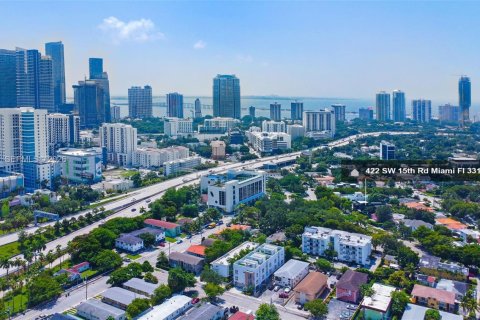 Villa ou maison à louer à Miami, Floride: 3 chambres, 276.85 m2 № 2059640 - photo 8