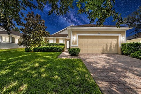 Casa en Groveland, Florida 3 dormitorios, 136.38 m2 № 2384346