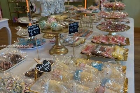 Propiedad comercial en venta en Delray Beach, Florida № 2030887 - foto 3