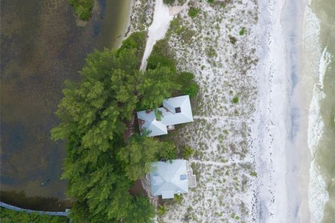 Villa ou maison à louer à Placida, Floride: 2 chambres, 123.75 m2 № 2298900 - photo 10