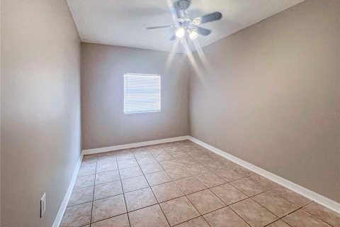 Apartment in Sarasota, Florida 3 bedrooms, 85.47 sq.m. № 2205378 - photo 10