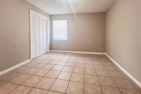 Apartment in Sarasota, Florida 3 bedrooms, 85.47 sq.m. № 2205378 - photo 8