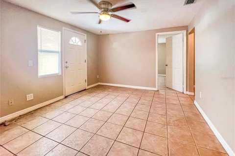 Apartment in Sarasota, Florida 3 bedrooms, 85.47 sq.m. № 2205378 - photo 4