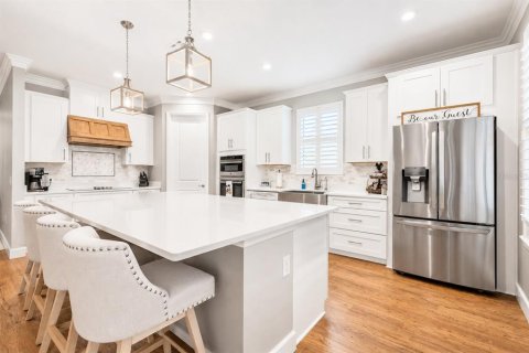 House in BELLALAGO in Kissimmee, Florida 4 bedrooms, 256.69 sq.m. № 2231904 - photo 6
