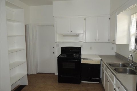 Casa en venta en Gainesville, Florida, 4 dormitorios, 168.71 m2 № 1903839 - foto 7