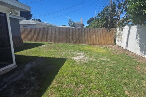 Villa ou maison à louer à Saint Petersburg, Floride: 2 chambres, 100.33 m2 № 2388512 - photo 20
