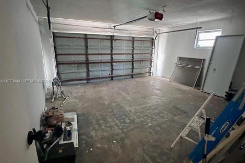 Casa en alquiler en Margate, Florida, 3 dormitorios, 121.33 m2 № 2031096 - foto 14