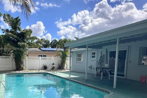 Casa en alquiler en Margate, Florida, 3 dormitorios, 121.33 m2 № 2031096 - foto 12