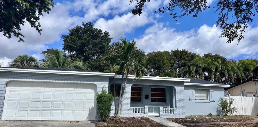 Casa en Margate, Florida 3 dormitorios, 121.33 m2 № 2031096