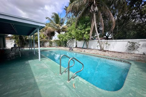 Casa en alquiler en Margate, Florida, 3 dormitorios, 121.33 m2 № 2031096 - foto 13