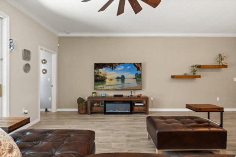 Casa en venta en Groveland, Florida, 3 dormitorios, 145.3 m2 № 1901048 - foto 11