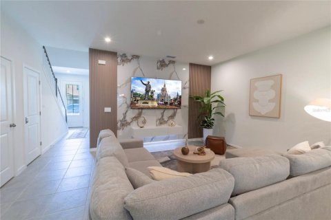 Adosado en venta en Kissimmee, Florida, 4 dormitorios, 205.04 m2 № 2212894 - foto 8
